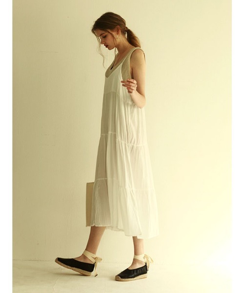 ACYM（アシーム）の「Crinkle cami ワンピース（ワンピース・レディース・ホワイト/ブラック・FREE）」の4枚目の写真
