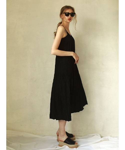 ACYM（アシーム）の「Crinkle cami ワンピース（ワンピース・レディース・ホワイト/ブラック・FREE）」の11枚目の写真