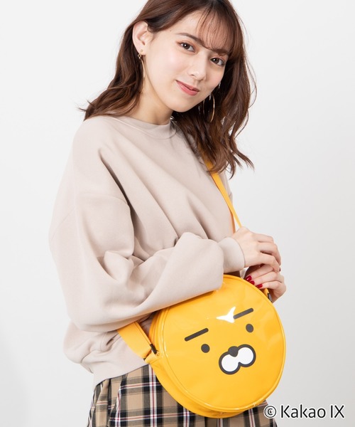 WEGO(ウィゴー)の「∴WEGO/【KAKAO FRIENDS】サークルエナメルショルダーバッグ(ショルダーバッグ・レディース・オレンジ系その他/ライトピンク・FREE)」の8枚目の写真