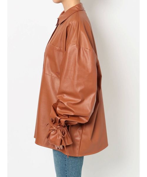 jouetie(ジュエティ)の「ベーシックボリュームスリーブシャツ(シャツ/ブラウス・レディース・ブラック/パープル/ブラウン/ベージュ・MEDIUM)」の20枚目の写真