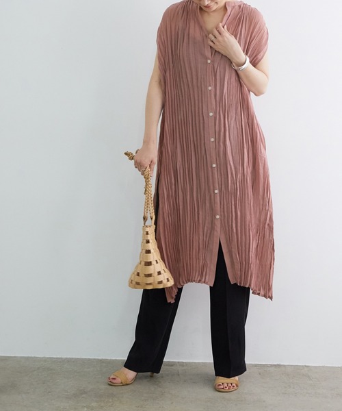 ADAM ET ROPE'（アダムエロペ）の「【WEB限定】ワッシャーサイドスリットシャツワンピース（ワンピース・レディース・ブラウン系その他/ベージュ/ダークラベンダー・FREE）」の20枚目の写真