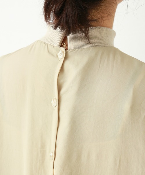 n'ee-ne（ネーネ）の「ポプリン　リブ付きボリュームスリープトップス（シャツ/ブラウス・レディース・オリーブ/ホワイト/ライトベージュ/ライトグレー・FREE）」の16枚目の写真