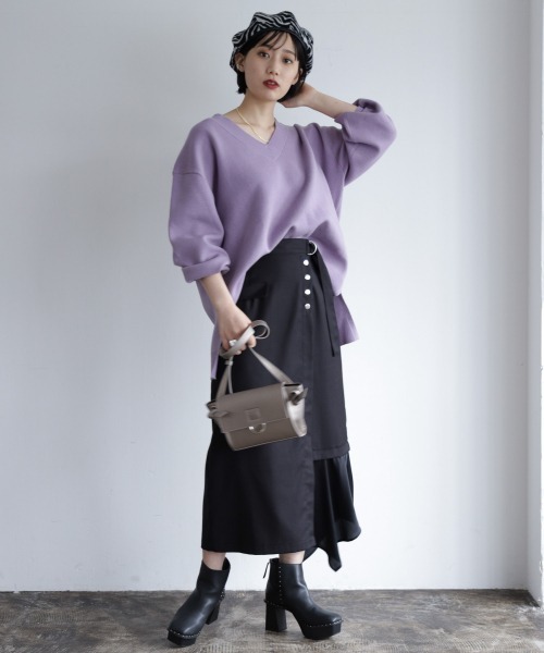 PAGEBOY（ページボーイ）の「【洗濯機で洗える】Ｖネックユルプルオーバー(ボリューム袖/ニット)（ニット/セーター・レディース・ブラック/ブラウン/オフホワイト/ライム/ライラック/モカ/アクア/バイオレット・FREE）」の22枚目の写真