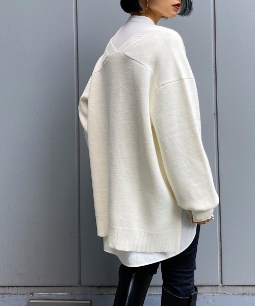 PAGEBOY（ページボーイ）の「【洗濯機で洗える】Ｖネックユルプルオーバー(ボリューム袖/ニット)（ニット/セーター・レディース・ブラック/ブラウン/オフホワイト/ライム/ライラック/モカ/アクア/バイオレット・FREE）」の11枚目の写真