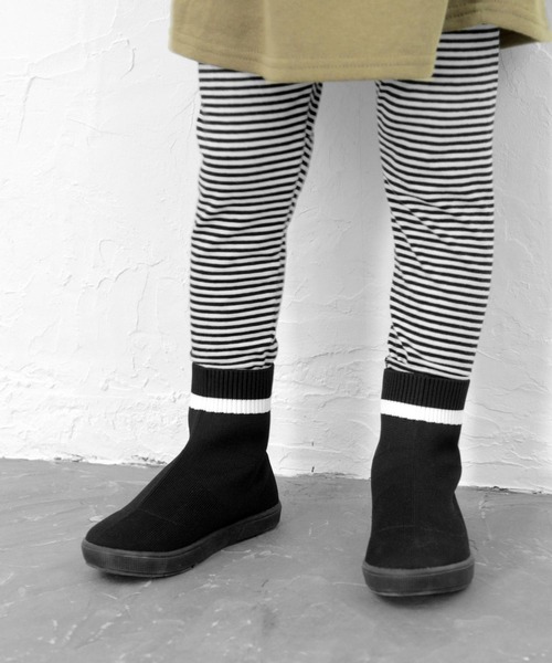 SOROTTO(ソロット)の「スニーカーソックスブーツ(ブーツ・キッズ・ブラック/ブラック系その他・22.0cm/16.0cm/17.0cm/18.0cm/19.0cm/20.0cm/21.0cm)」の18枚目の写真