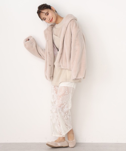 one after another NICE CLAUP（ワンアフターアナザーナイスクラップ）の「フェイクファーコート（その他アウター・レディース・アイボリー/ブルーグレー/モカ/ピンクベージュ・FREE）」の11枚目の写真