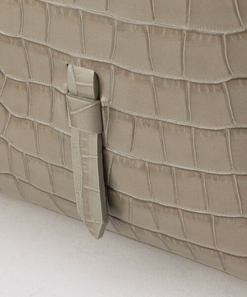 NOLLEY’S（ノーリーズ）の「【CHRISTIAN VILLA /クリスチャンヴィラ】クロコトートバッグ（トートバッグ・レディース・グレイッシュベージュ/ブラック・F）」の13枚目の写真