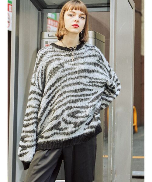 jouetie（ジュエティ）の「アニマルニット（ニット/セーター・レディース・ブラック/ボルドー/ブラウン・MEDIUM）」の2枚目の写真