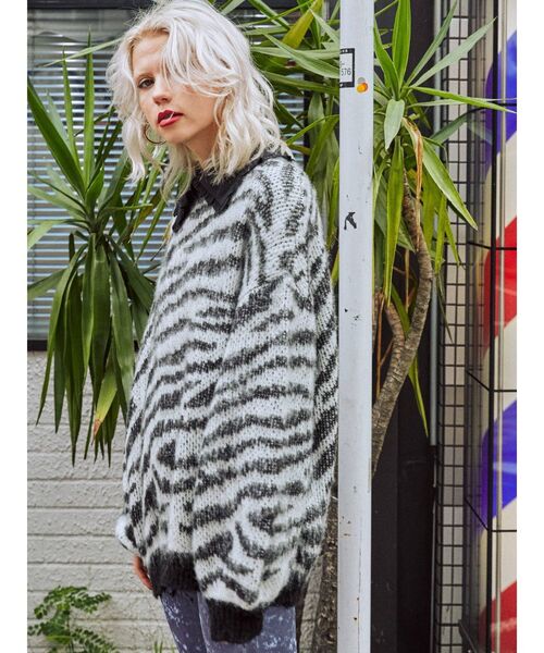 jouetie（ジュエティ）の「アニマルニット（ニット/セーター・レディース・ブラック/ボルドー/ブラウン・MEDIUM）」の5枚目の写真