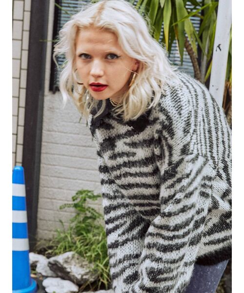 jouetie（ジュエティ）の「アニマルニット（ニット/セーター・レディース・ブラック/ボルドー/ブラウン・MEDIUM）」の13枚目の写真