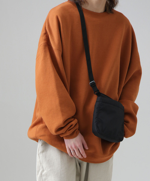 ZIP FIVE（ジップファイブ）の「【ZIP FIVE】【12オンス】ヘビーウェイト ビッグシルエット クルーネックスウェットトレーナー（スウェット・レディース・ブラック/ベージュ/パープル/ブラウン/ブルー/カーキ/マスタード/オレンジ/アイボリー/チャコール・MEDIUM/LARGE）」の10枚目の写真