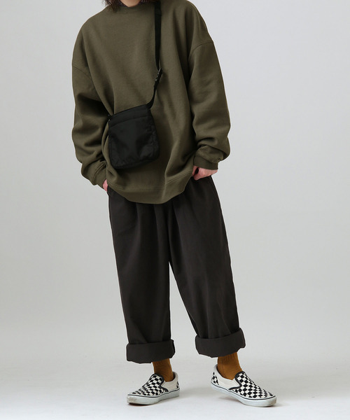 ZIP FIVE（ジップファイブ）の「【ZIP FIVE】【12オンス】ヘビーウェイト ビッグシルエット クルーネックスウェットトレーナー（スウェット・レディース・ブラック/ベージュ/パープル/ブラウン/ブルー/カーキ/マスタード/オレンジ/アイボリー/チャコール・MEDIUM/LARGE）」の11枚目の写真