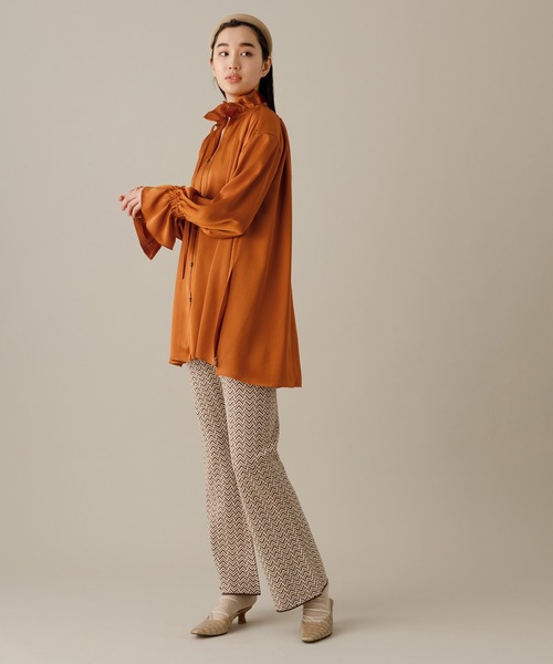 ADAM ET ROPE'(アダムエロペ)の「【INもOUTも】フリルカフスチュニックブラウス(シャツ/ブラウス・レディース・ブラウン系その他2/キナリ・FREE)」の9枚目の写真