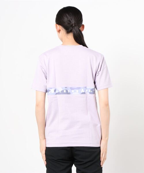 A BATHING APE(アベイシングエイプ)の「COLOR CAMO TAPE APE HEAD TEE L(Tシャツ/カットソー・レディース・ピンク/パープル・SMALL/MEDIUM/X-SMALL/XX-SMALL)」の3枚目の写真