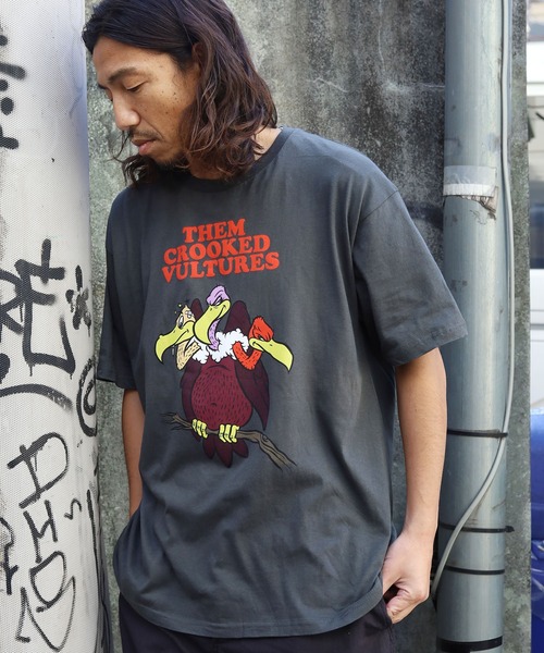 ROOPTOKYO(ループトウキョウ)の「THEM CROOKED VULTURES VULTURE ON BRANCH MENS LIGHTWEIGHT T-SHIRT 半袖Tシャツ(Tシャツ/カットソー・メンズ・チャコール・XL)」の13枚目の写真