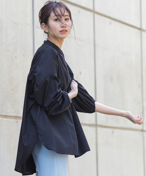 mili an deni（ミリアンデニ）の「バルーンスリーブシャツ（シャツ/ブラウス・レディース・ホワイト/ブラック/ネイビー・M/L）」の4枚目の写真