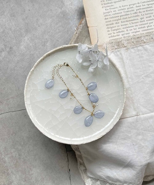 m.soeur（エムスール）の「アジサイとパールのブレスレット＊（ブレスレット・レディース・ブルー/ライトグリーン/ホワイト/グリーン・FREE）」の19枚目の写真