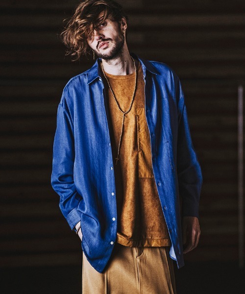 NO ID.(ノーアイディ)の「mt7139- フェイクスウェードBIGポケットT Tシャツ(Tシャツ/カットソー・メンズ・ブラック/ネイビー/カーキ/キャメル・ONE SIZE)」の11枚目の写真
