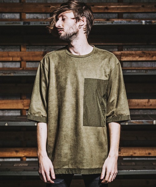 NO ID.(ノーアイディ)の「mt7139- フェイクスウェードBIGポケットT Tシャツ(Tシャツ/カットソー・メンズ・ブラック/ネイビー/カーキ/キャメル・ONE SIZE)」の17枚目の写真