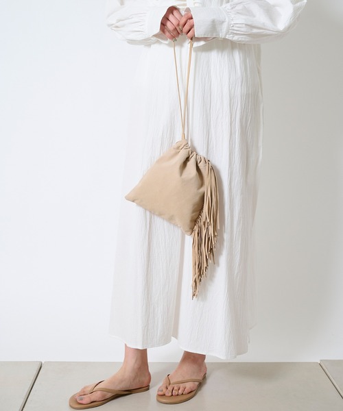 DouDou(ドゥドゥ)の「ピッグレザーフリンジトート(トートバッグ・レディース・ベージュ/イエロー/ピンク・FREE)」の15枚目の写真