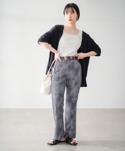 PAGEBOY（ページボーイ）の「マーブルプリントパンツ（スラックス・レディース・ブラック/アクア・FREE）」の3枚目の写真