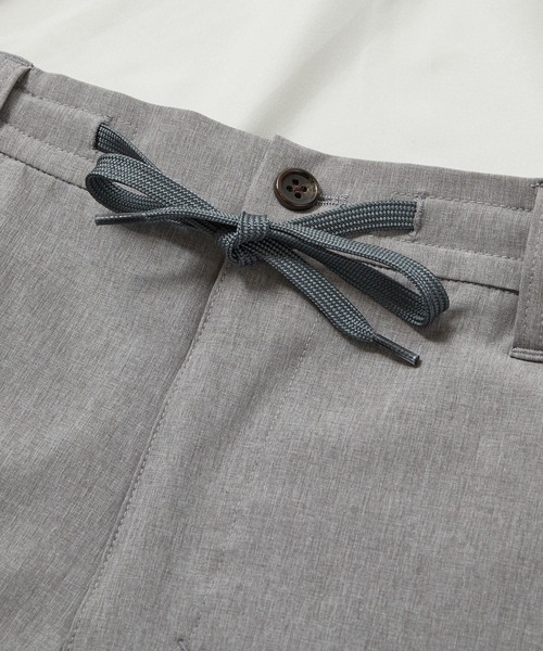 UNION STATION（ユニオンステーション）の「【セットアップ対応】【AIR LIGHT -Active version-】イージーカーゴパンツ（スラックス・メンズ・ブラック/ブラウン/トップグレー/グレイッシュベージュ・S/M/L）」の13枚目の写真