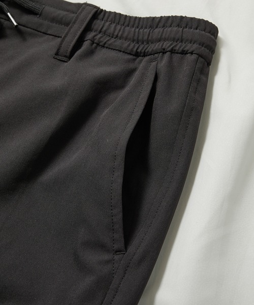 UNION STATION（ユニオンステーション）の「【セットアップ対応】【AIR LIGHT -Active version-】イージーカーゴパンツ（スラックス・メンズ・ブラック/ブラウン/トップグレー/グレイッシュベージュ・S/M/L）」の22枚目の写真