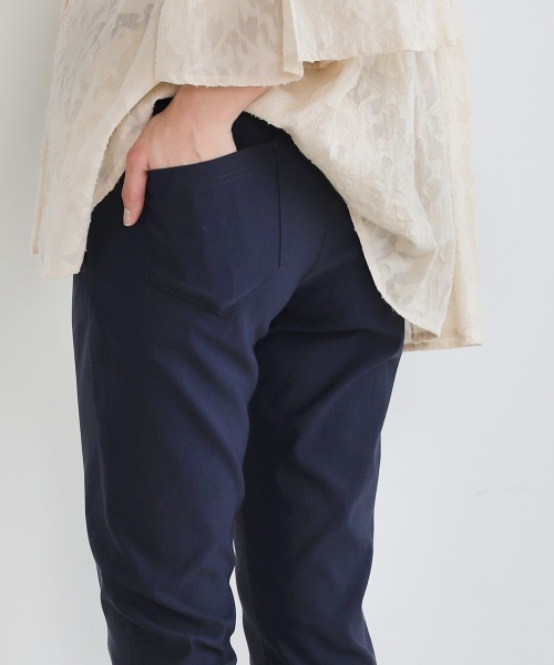 Bou Jeloud（ブージュルード）の「接触冷感UV/HAKIYASE美脚パンツ（その他パンツ・レディース・ホワイト/イエロー/ダークネイビー/オリーブ/ブラック・40/38/42/34/36）」の13枚目の写真