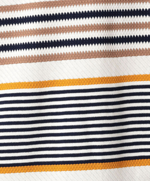 NOLLEY'S goodman（ノーリーズグッドマン）の「パネルタック ボーダー Tシャツ（Tシャツ/カットソー・メンズ・ベージュ系その他3/ホワイト系その他4/ブルー系その他7・MEDIUM/SMALL/X-LARGE/LARGE）」の4枚目の写真