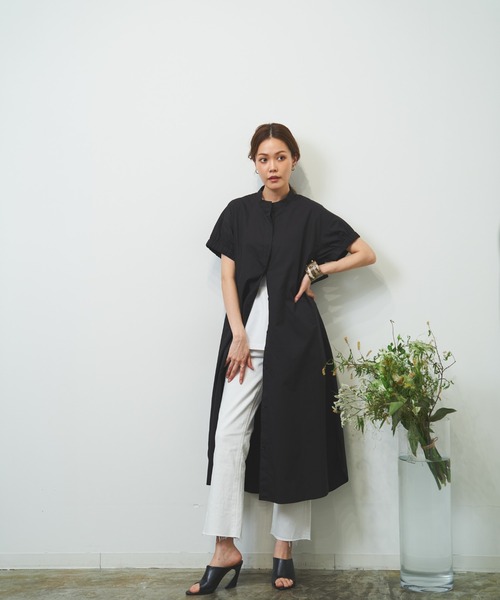 HERENCIA（ヘレンチア）の「バックシャンフリル 比翼 ショートスリーブ  ロング ワンピース（ワンピース・レディース・ネイビー/グリーン/フューシャピンク/ブラック/サーモンピンク・MEDIUM）」の12枚目の写真