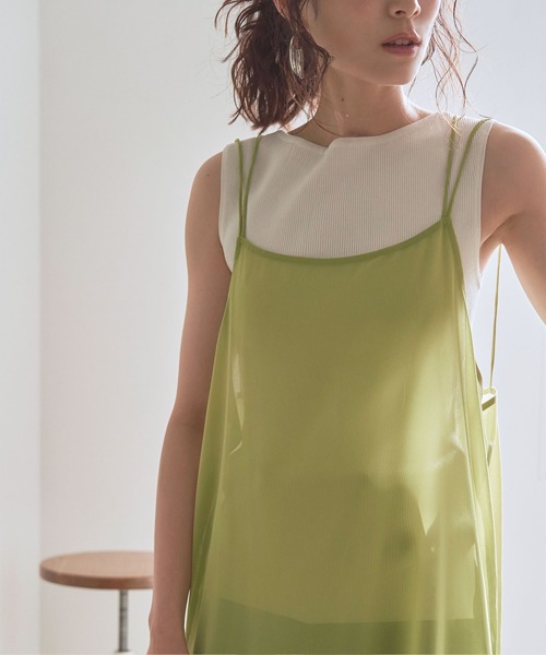 titivate（ティティベイト）の「シアーIラインキャミワンピース（ワンピース・レディース・グレイッシュベージュ/ライトブルー/ライトグリーン/チャコール・S/M/L）」の9枚目の写真