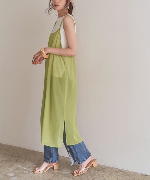 titivate（ティティベイト）の「シアーIラインキャミワンピース（ワンピース・レディース・グレイッシュベージュ/ライトブルー/ライトグリーン/チャコール・S/M/L）」の7枚目の写真