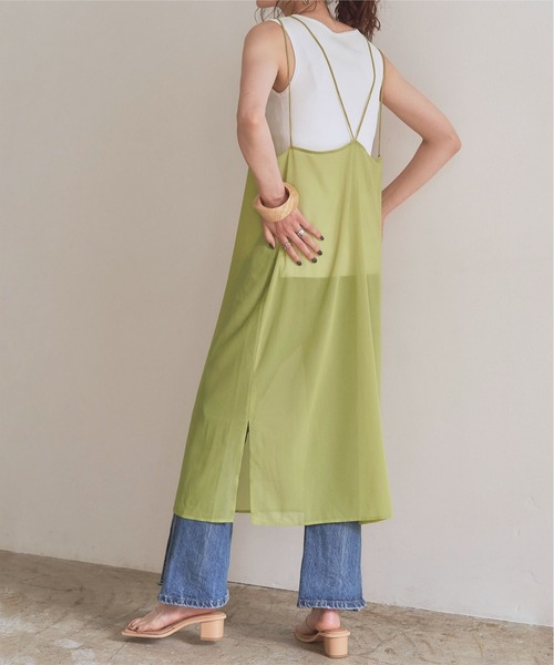 titivate（ティティベイト）の「シアーIラインキャミワンピース（ワンピース・レディース・グレイッシュベージュ/ライトブルー/ライトグリーン/チャコール・S/M/L）」の22枚目の写真