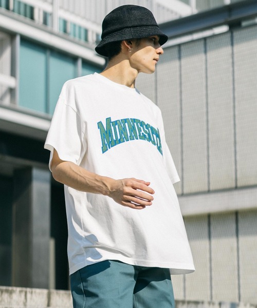 セール フロント ミネソタ ロゴ刺繍 カレッジロゴtシャツ Tシャツ カットソー Ressaca レサーカ のファッション通販 Zozotown