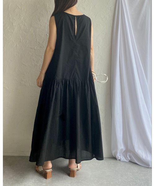 She's Closet(シーズクローゼット)の「コットンティアードノースリーブロングワンピース(ワンピース・レディース・ブラック/ブラウン/イエロー/グリーン/アイボリー・FREE)」の13枚目の写真