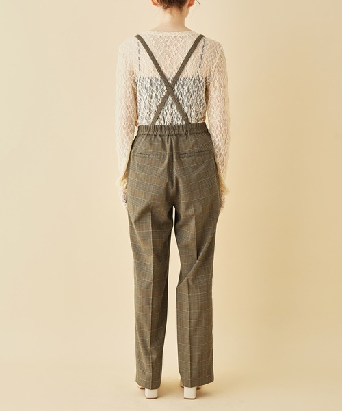MADEMOISELLE ROPE'（マドモアゼル ロペ）の「<春まで使える>【2WAY】<サスペンダー付き>チェックセンタープレスパンツ（その他パンツ・レディース・ベージュ系その他/グリーン系その他・36/38）」の3枚目の写真