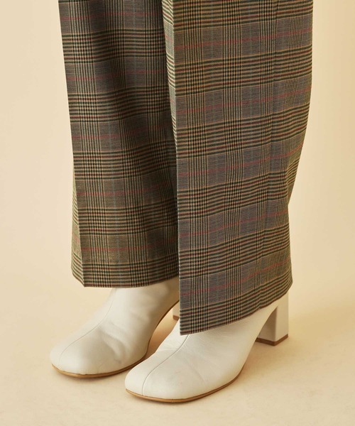 MADEMOISELLE ROPE'（マドモアゼル ロペ）の「<春まで使える>【2WAY】<サスペンダー付き>チェックセンタープレスパンツ（その他パンツ・レディース・ベージュ系その他/グリーン系その他・36/38）」の11枚目の写真