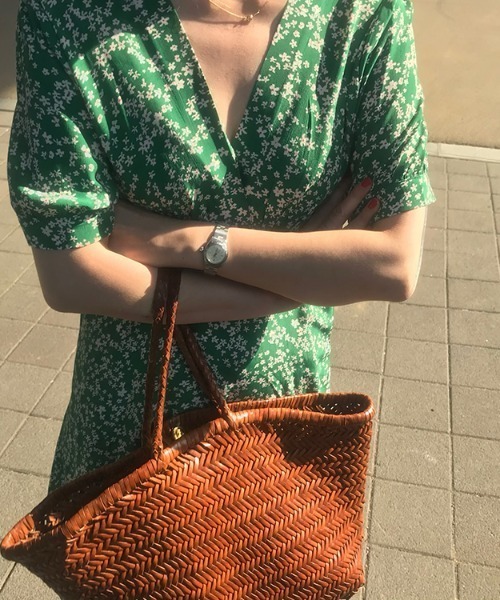 e&t(イーアンドティ)の「花柄カシュクールマキシワンピース(ワンピース・レディース・グリーン・FREE)」の21枚目の写真