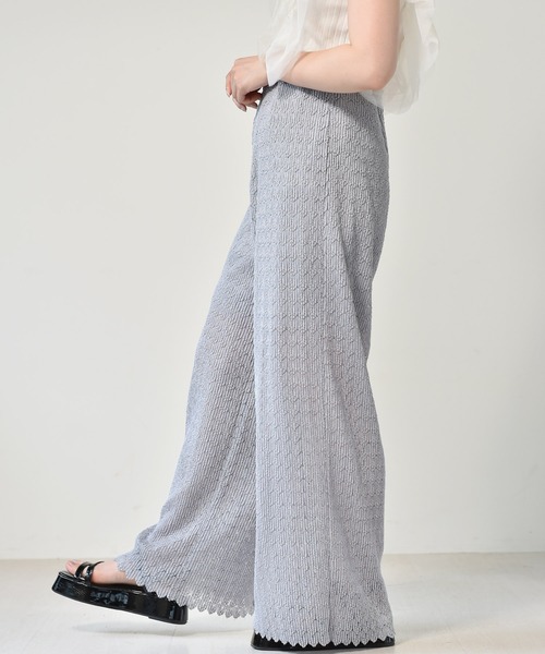 ems excite（エムズエキサイト）の「柄レースプリーツパンツ（その他パンツ・レディース・アイボリー/ブルー/ブラック・FREE）」の7枚目の写真