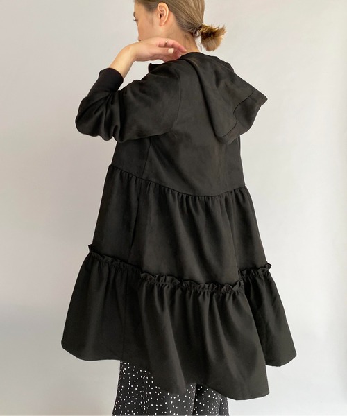 PICCIN（ピッチン）の「ボンディングスエード切替ティアードフードコート（その他アウター・レディース・ブラック/ベージュ・M）」の2枚目の写真