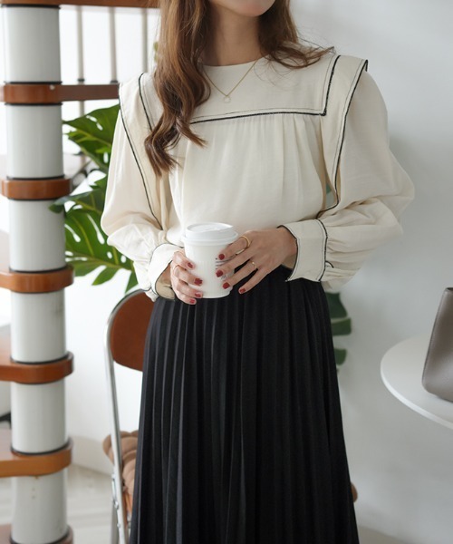 Diosfront（ディオスフロント）の「スクエア配色ラインブラウス（シャツ/ブラウス・レディース・ベージュ/ブルー/ブラック・FREE）」の17枚目の写真