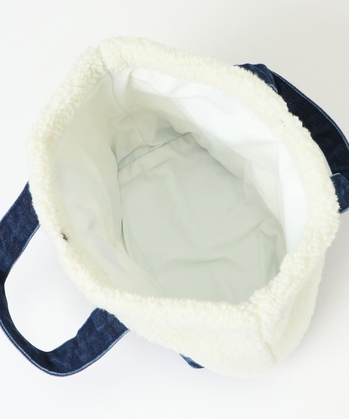 Wrangler（ラングラー）の「Wrangler ボアバッグ（トートバッグ・レディース・ブラック/オフホワイト・FREE）」の6枚目の写真