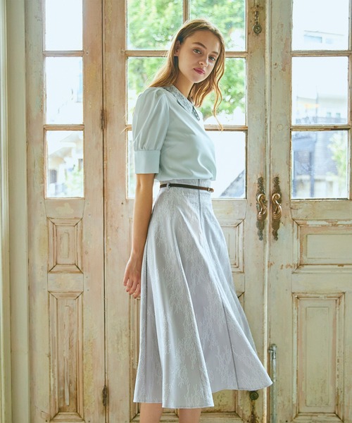 BE RADIANCE(ビーラディエンス)の「衿刺繍デシンブラウス(シャツ/ブラウス・レディース・オフホワイト/ラベンダー/ミント・FREE)」の6枚目の写真