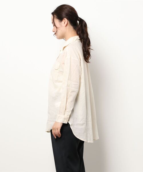 Samansa Mos2（サマンサ モスモス）の「柄アソート衿ワイヤーシャツ（シャツ/ブラウス・レディース・ブラック/ブラウン/カーキ/オレンジ/ブルー/キナリ・ﾌﾘ-）」の8枚目の写真