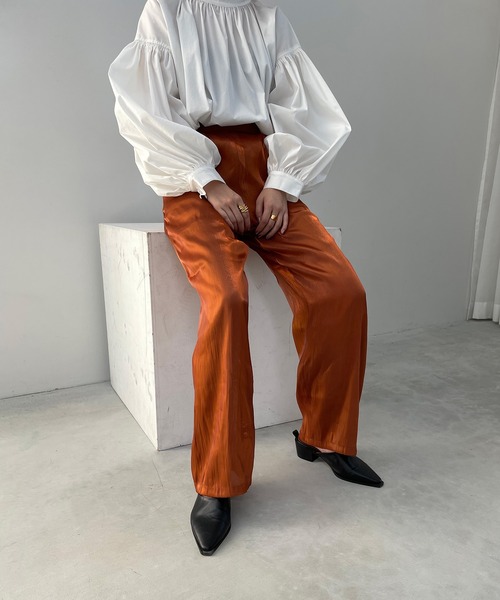 I_am(アイアム)の「glossy satin pants(その他パンツ・レディース・オフホワイト/カーキ/オレンジ・S/M)」の11枚目の写真