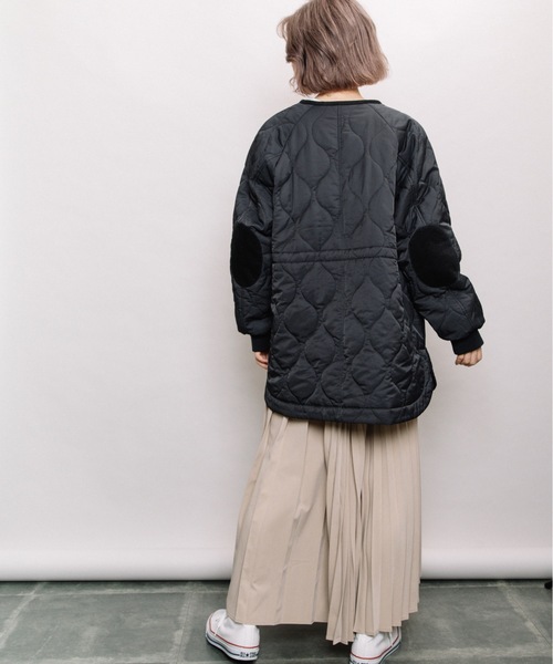 refinedworks(リファインドワークス)の「エルボーパッチキルティングミドルコート(その他アウター・レディース・チャコールグレー/ベージュ/カーキ・FREE)」の18枚目の写真