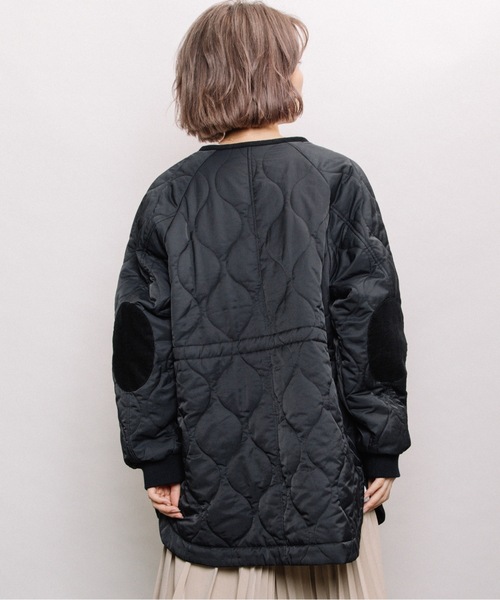 refinedworks(リファインドワークス)の「エルボーパッチキルティングミドルコート(その他アウター・レディース・チャコールグレー/ベージュ/カーキ・FREE)」の17枚目の写真