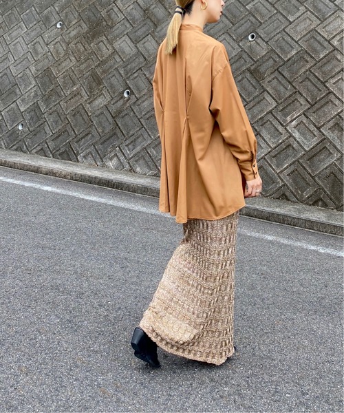 y/m by RIKA(イムバイリカ)の「サテンバックタックチュニックシャツ(シャツ/ブラウス・レディース・ライトブラウン/ブラック・FREE)」の12枚目の写真