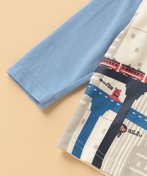 kladskap（クレードスコープ）の「ヒーローと街並み長袖Tシャツ（Tシャツ/カットソー・キッズ・トップグレー/オフホワイト・110cm/80ｃｍ/130cm/100cm/90cm/120cm）」の7枚目の写真