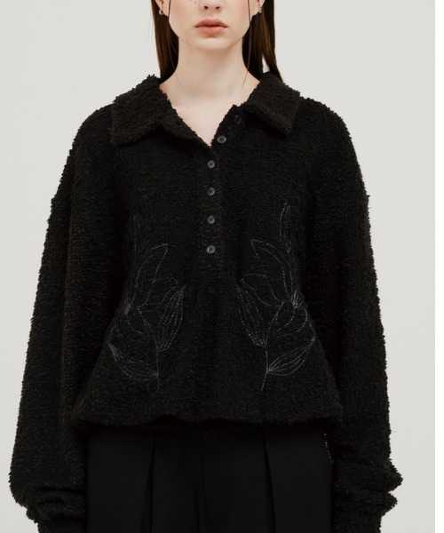 ESC STUDIO（イーエスシースタジオ）の「【ESC STUDIO/イーエスシー スタジオ】flower knit polo mtm/フラワーニットポロエムティーエム ポロシャツ 花柄刺繍シャツ（ポロシャツ・メンズ・ベージュ/グリーン/ブラック・ONE SIZE）」の2枚目の写真